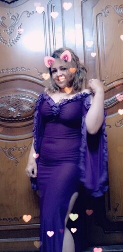 صور ساخنة لزوجات عربيات بملابسهن السكسية