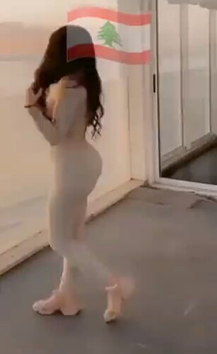 العارضة اللبنانية ديانا منيرة في صور مثيرة وساخنة 1